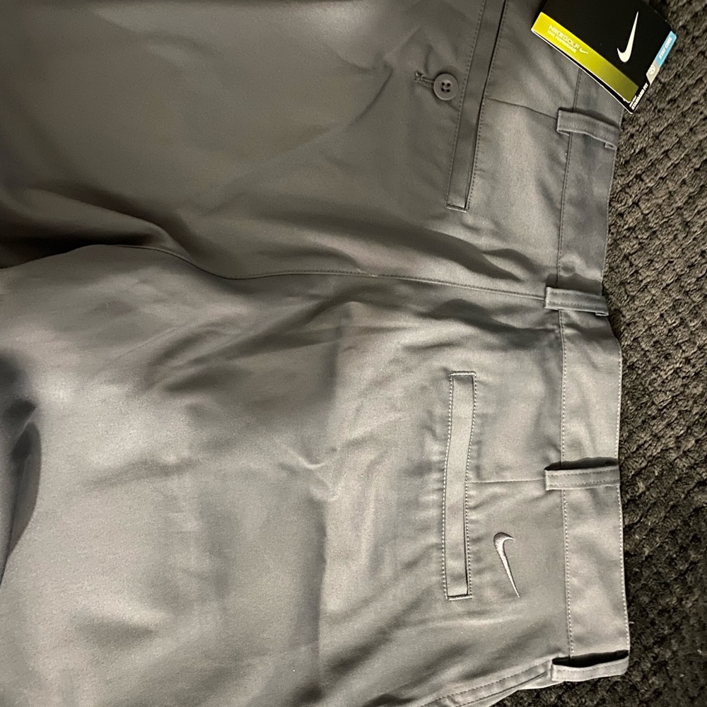 Slate Grey Nike Golf Pants Brand New with TAGS never worn size 33x32